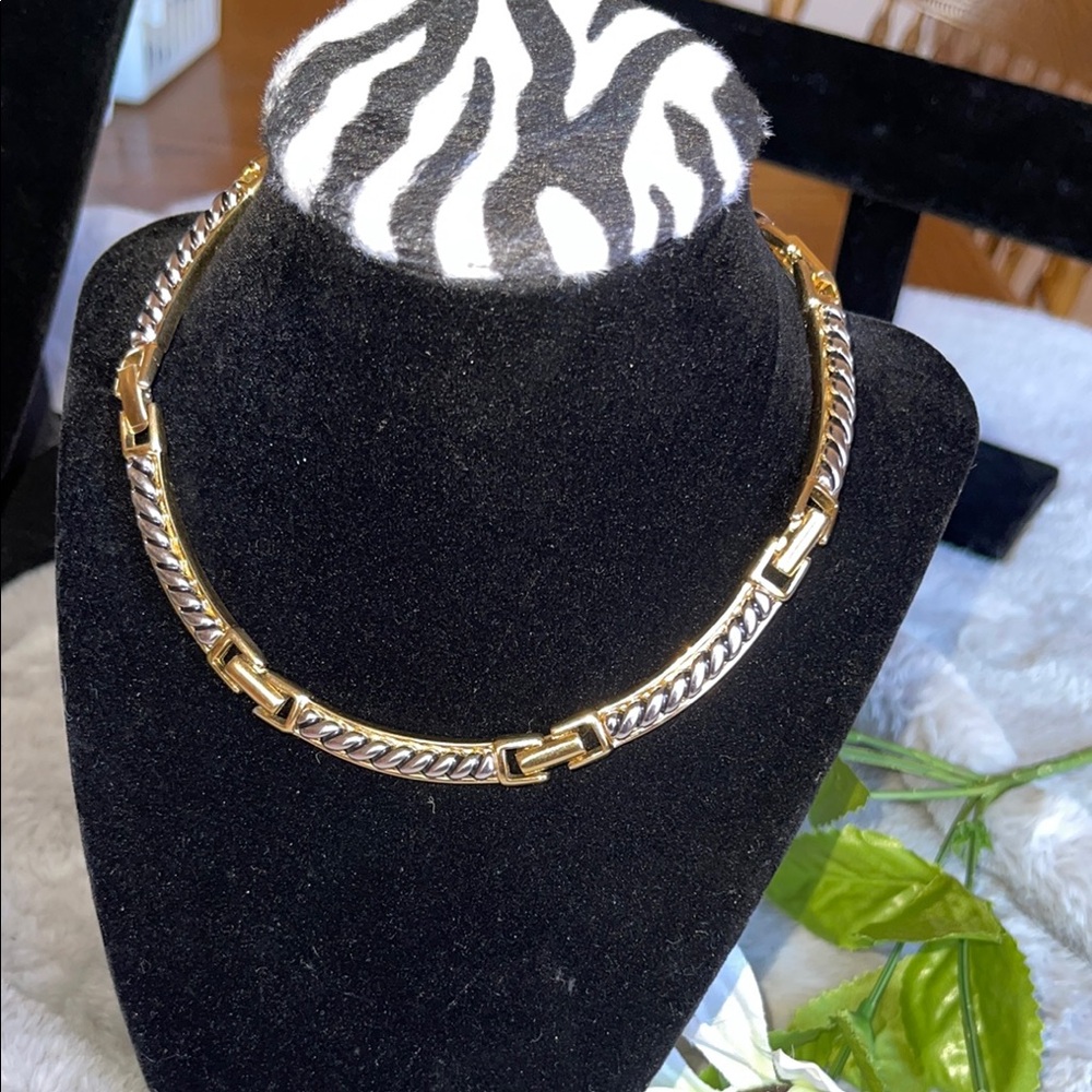 Gold Two-Tone Twisted Cable Chocker Necklace - Unique Edwin Pearl Necklace